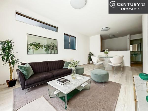 船橋市南三咲1丁目 B号棟(リビング)