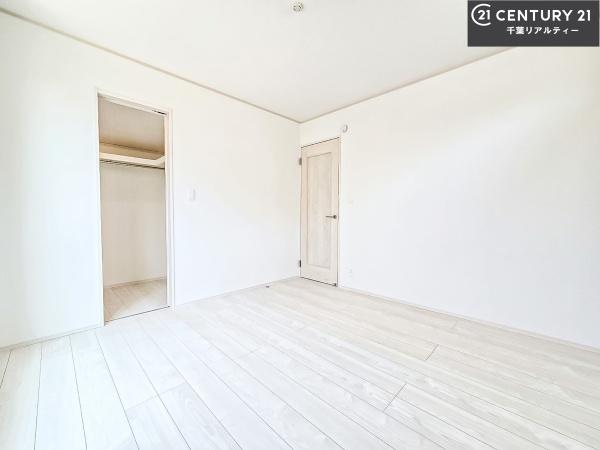 船橋市新高根3丁目 B号棟(寝室)