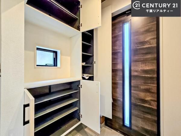 グラファーレ船橋市旭町1丁目(玄関)