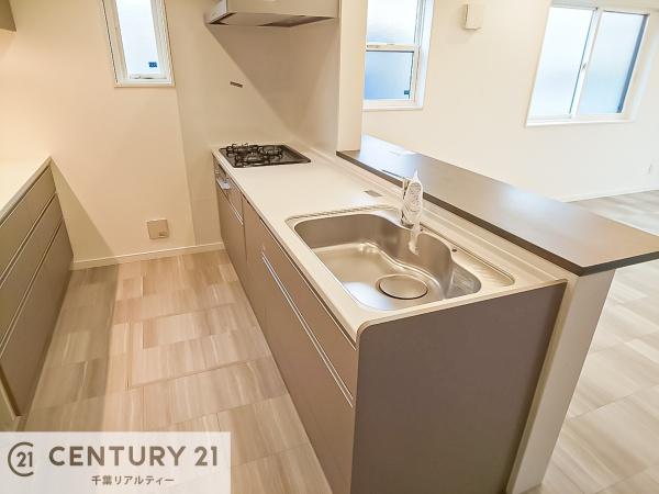 千葉市若葉区若松町　１２号棟