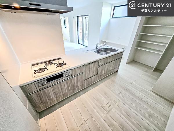 船橋市旭町1丁目　1号棟