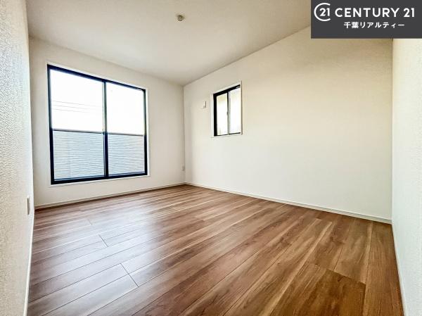 習志野市袖ケ浦4丁目　2号棟