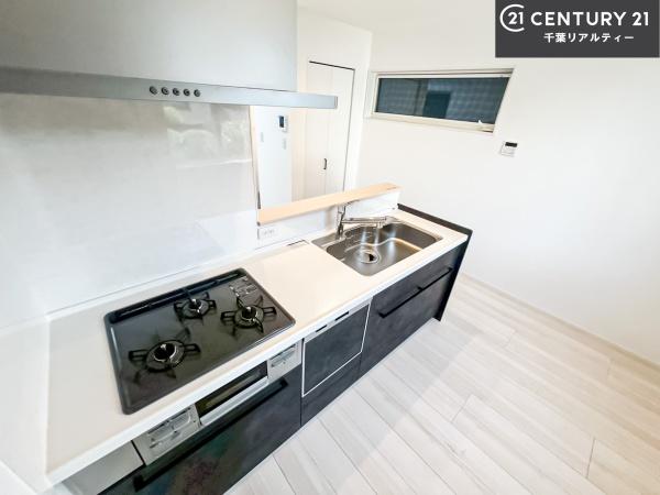 船橋市市場1丁目　A号棟