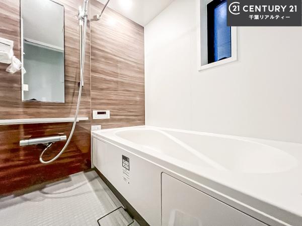 船橋市市場1丁目　B号棟