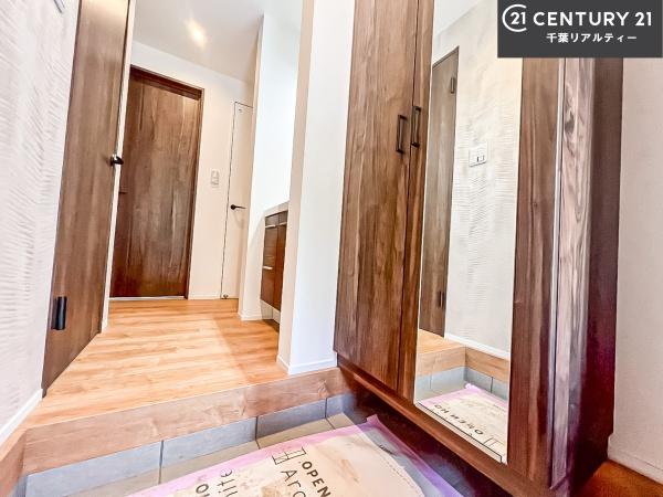 船橋市市場1丁目　B号棟