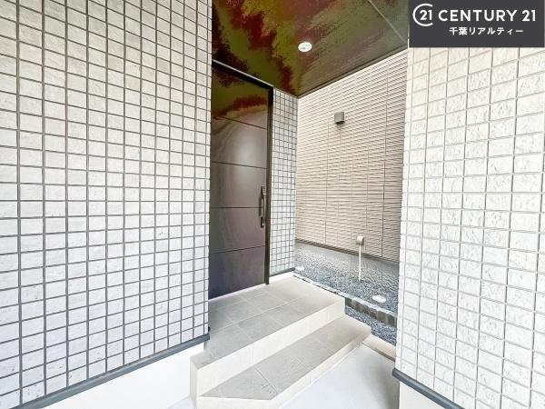 船橋市市場1丁目　B号棟