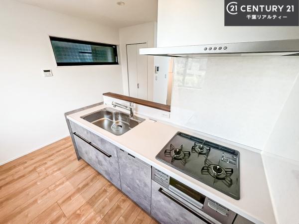 船橋市市場1丁目　B号棟