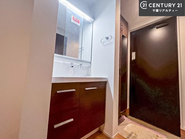 船橋市市場1丁目　B号棟