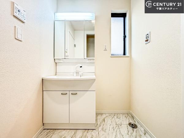 船橋市南三咲2丁目　A号棟