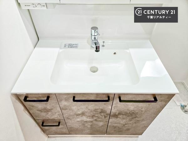 千葉市中央区葛城２丁目の中古一戸建て