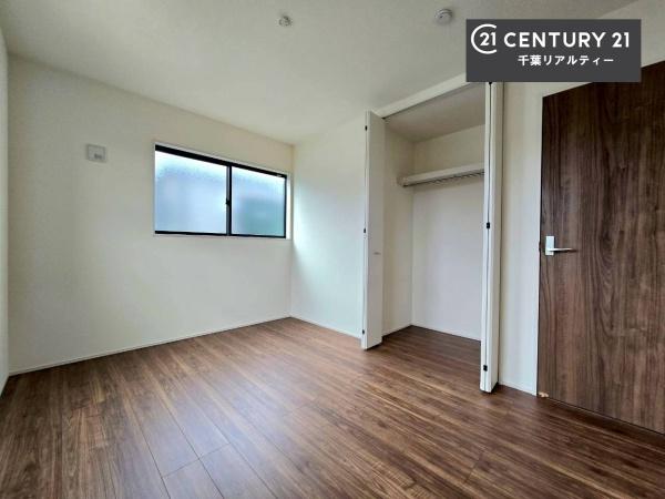 千葉市若葉区小倉台6丁目　4号棟