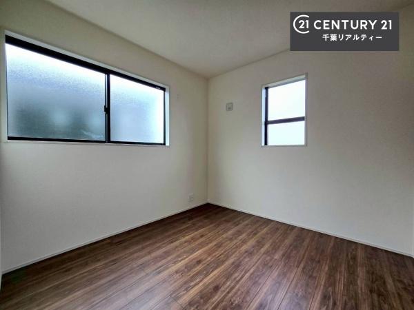 千葉市若葉区小倉台6丁目　4号棟