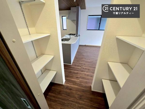 千葉市若葉区小倉台6丁目　4号棟