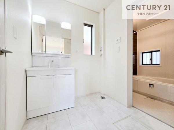 千葉市稲毛区山王町　A号棟