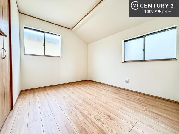 習志野市袖ケ浦4丁目　B号棟