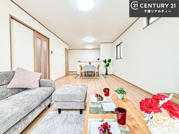 習志野市袖ケ浦4丁目　B号棟