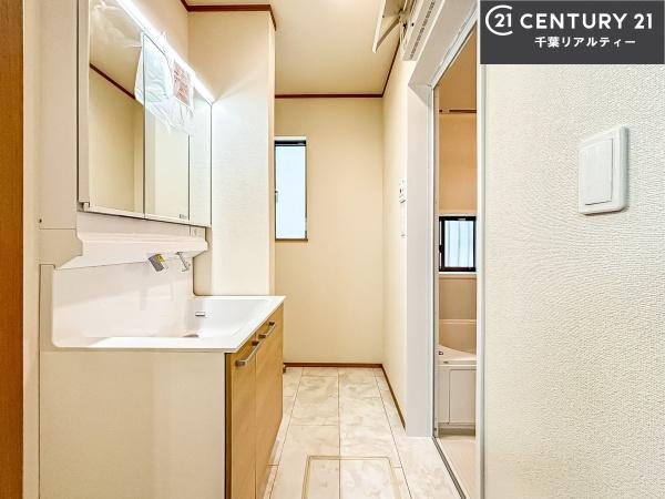 習志野市袖ケ浦4丁目　B号棟