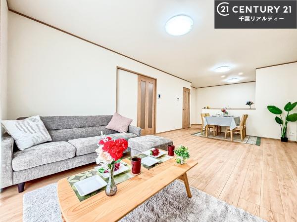 習志野市袖ケ浦4丁目　B号棟