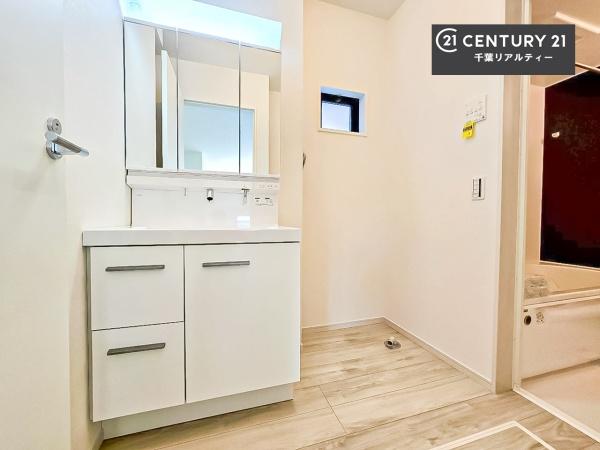 千葉市若葉区若松台３丁目　1号棟