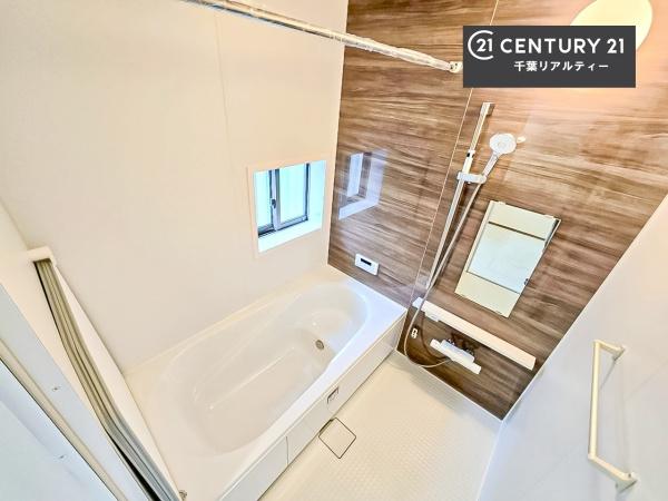 千葉市若葉区千城台南２丁目　A号棟
