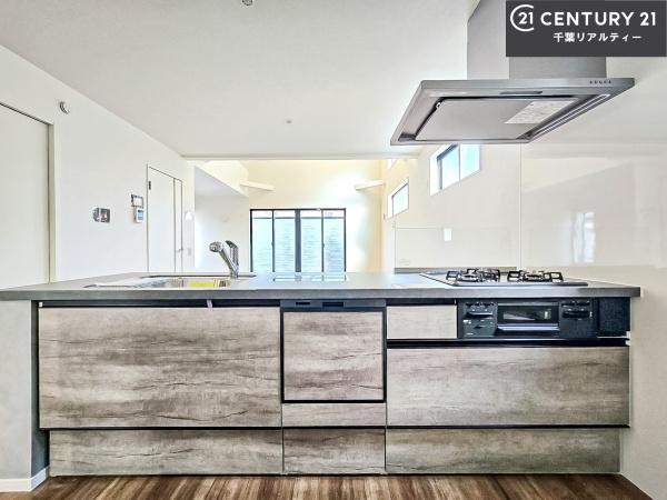 船橋市印内3丁目　2号棟