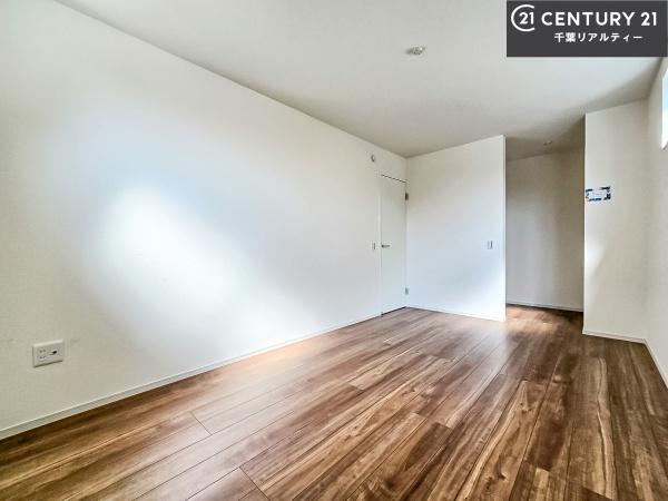 船橋市印内3丁目　2号棟