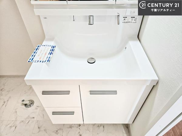 船橋市印内3丁目　2号棟