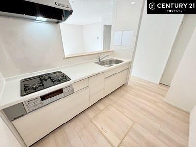 千葉市若葉区小倉台３丁目　１号棟