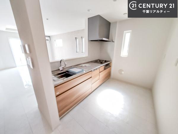 船橋市金杉8丁目　1号棟