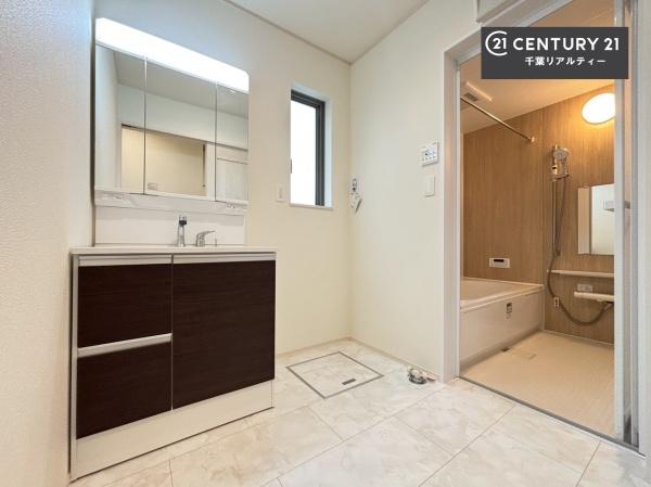 千葉市稲毛区天台4丁目　A号棟