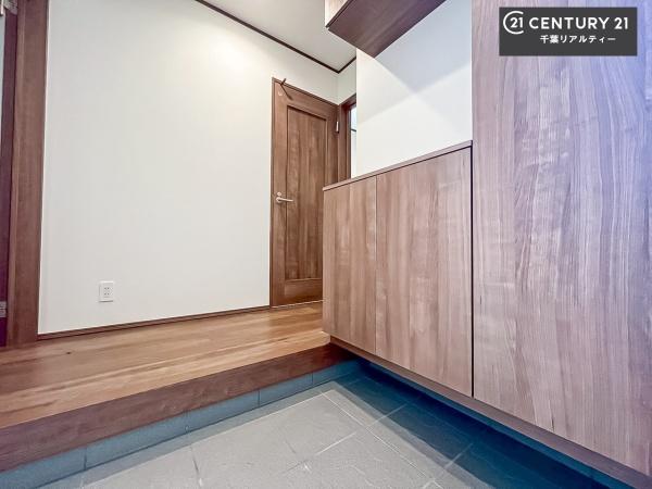 千葉市美浜区高浜６丁目　１号棟