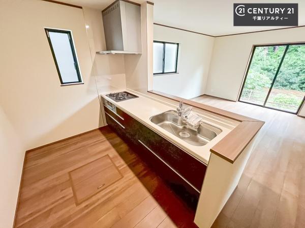 千葉市美浜区高浜６丁目　１号棟