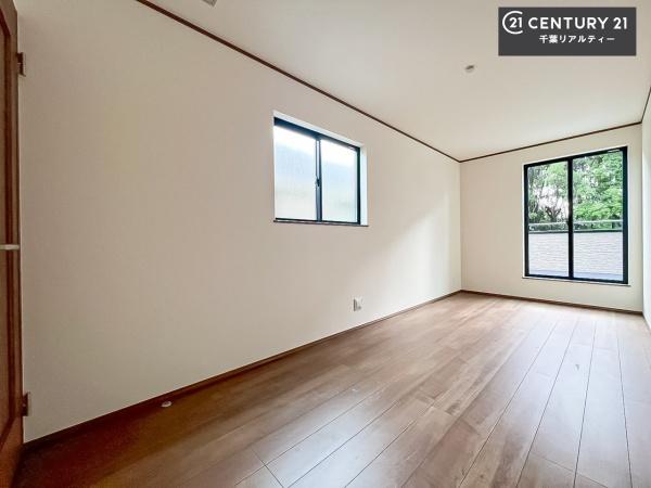 千葉市美浜区高浜６丁目　１号棟