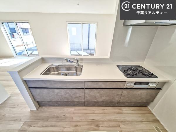 船橋市芝山6丁目　6号棟