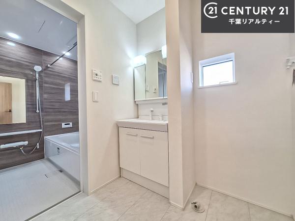 船橋市芝山6丁目　6号棟