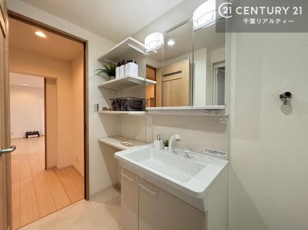 検見川ガーデンハイツ　３棟