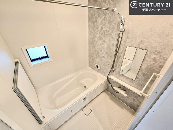 船橋市上山町3丁目　A号棟