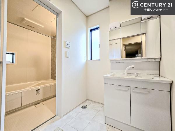 船橋市上山町3丁目　A号棟