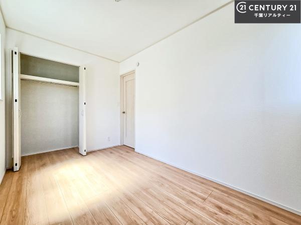 船橋市新高根3丁目　A号棟