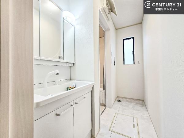 船橋市新高根3丁目　A号棟