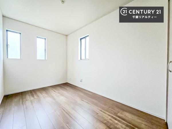 千葉市若葉区千城台南２丁目　Ｂ号棟