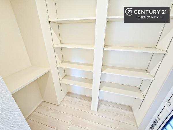 千葉市若葉区千城台西３丁目　１号棟