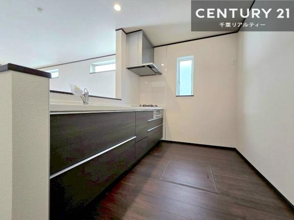 千葉市中央区蘇我５丁目　B号棟