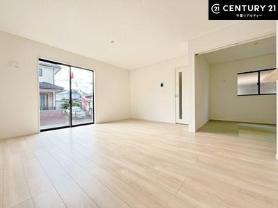 千葉市若葉区小倉台３丁目　１号棟