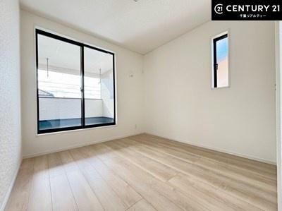 千葉市若葉区小倉台３丁目　１号棟