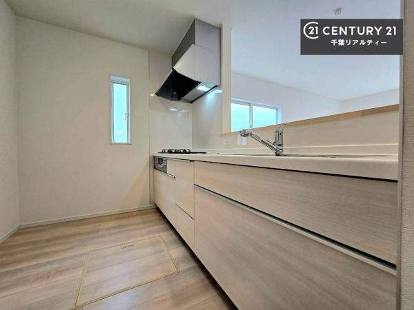 佐倉市中志津１丁目　１号棟