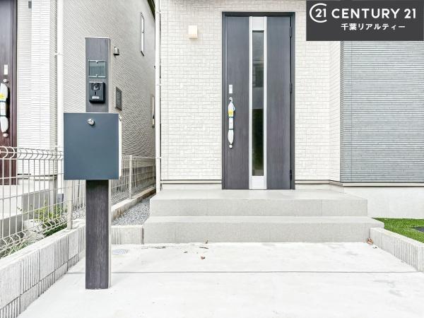 習志野市袖ケ浦4丁目　B号棟