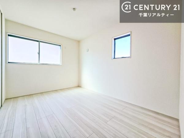 千葉市中央区寒川町２丁目　１号棟