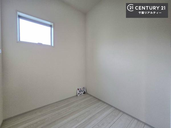 千葉市若葉区千城台南４丁目　２号棟