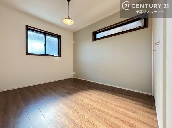 千葉市稲毛区穴川町